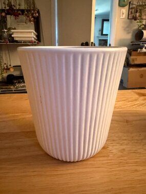 Painted White Ribbed Terracotta Plant Pot Ceramic Planter Flower Pot, 5" x 5.5"
